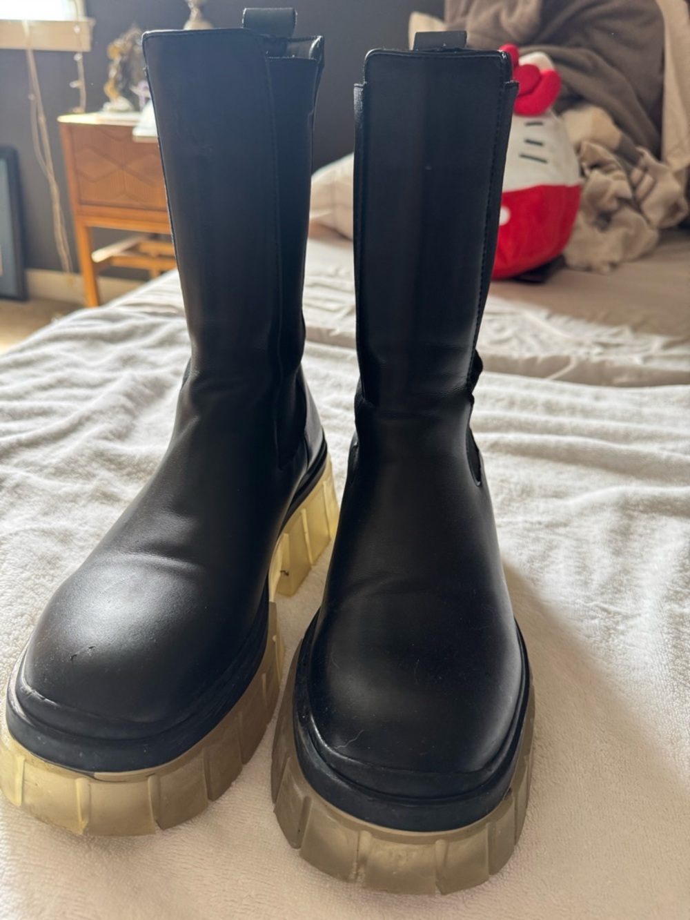 Bershka Platform Chelsea Boots with Translucent Chunky Sole